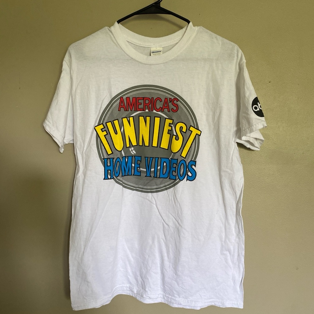 Gildan White Graphic Tee with Multicolor Print